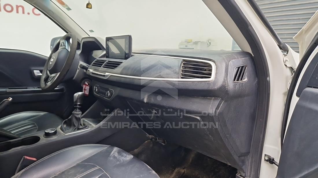 2020 Great Wall Wingle — Front Right Passenger Dashboard View — Photo 28