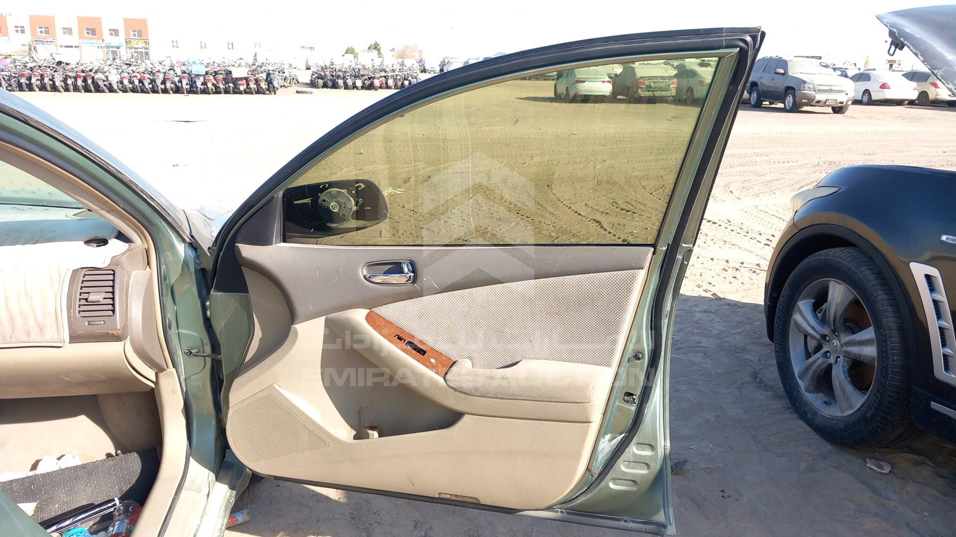 2008 NISSAN ALTIMA VIN: 1N4AL21DX8C210095