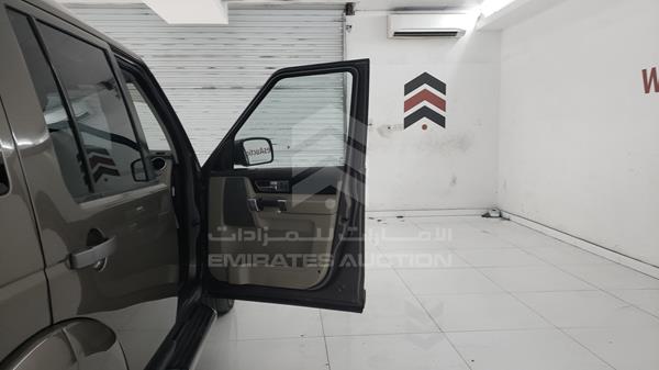 Land Rover LR4 2013 SALLAAAD4DA699072 Image 25