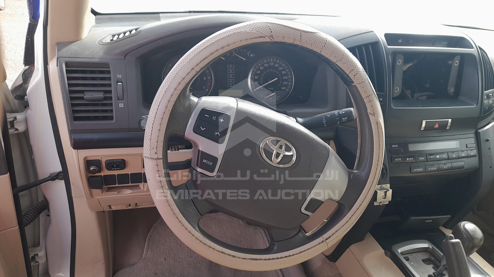 2013 TOYOTA LAND CRUISER VIN: JTMDU09J4D5065878