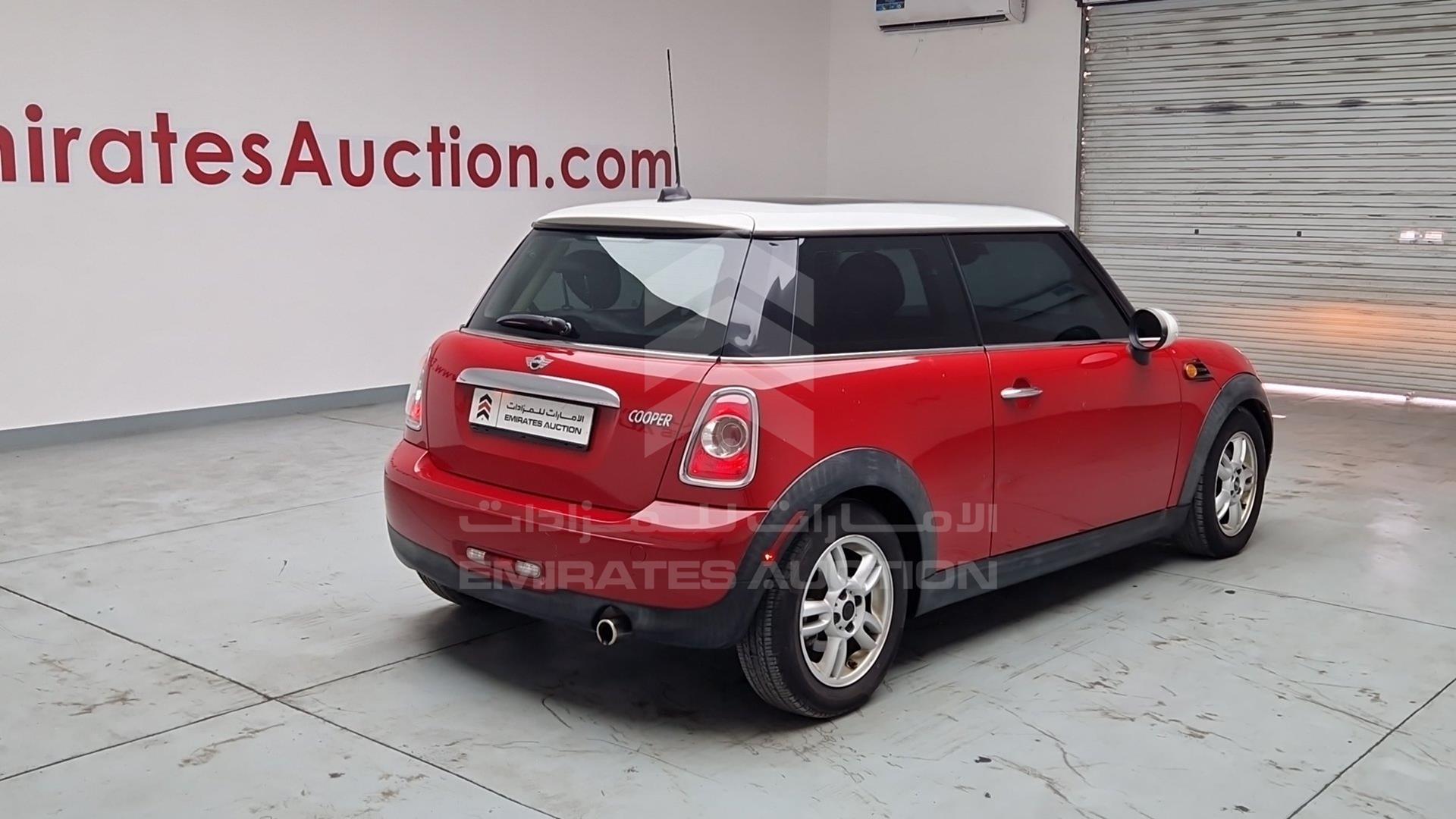 2013 MINI COOPER VIN: WMWSU3C5XDT544089