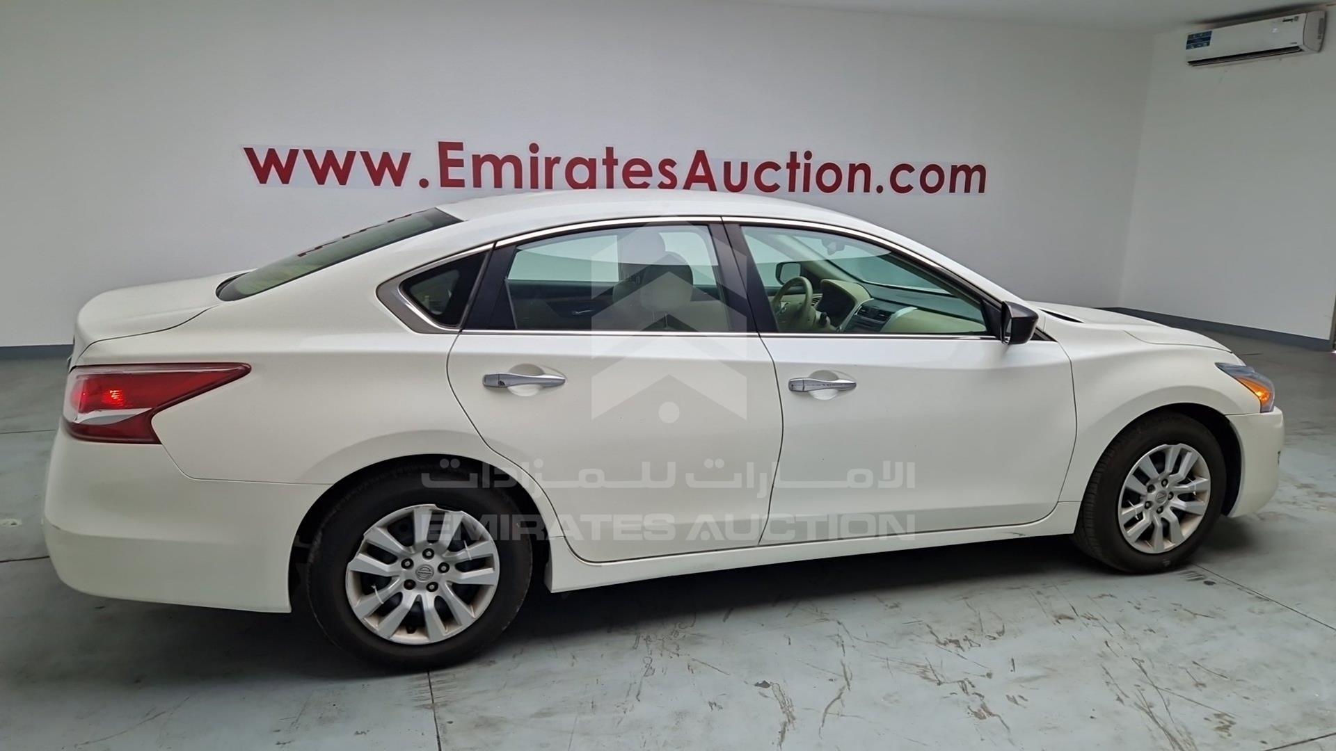 2013 NISSAN ALTIMA VIN: 1N4AL3A92DC210474