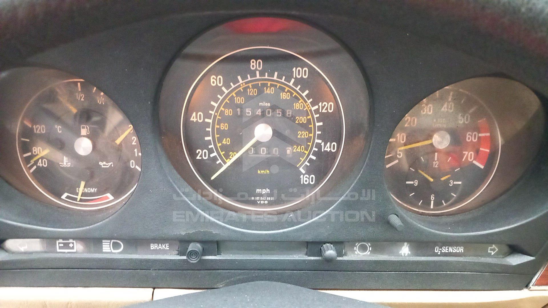 1983 MERCEDES SL 380 VIN: WDBBA45A2DB024288
