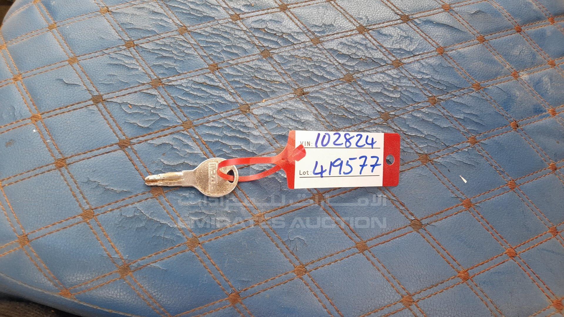 1998 MAZDA E2000 VIN: JM3SD35E2W0102824