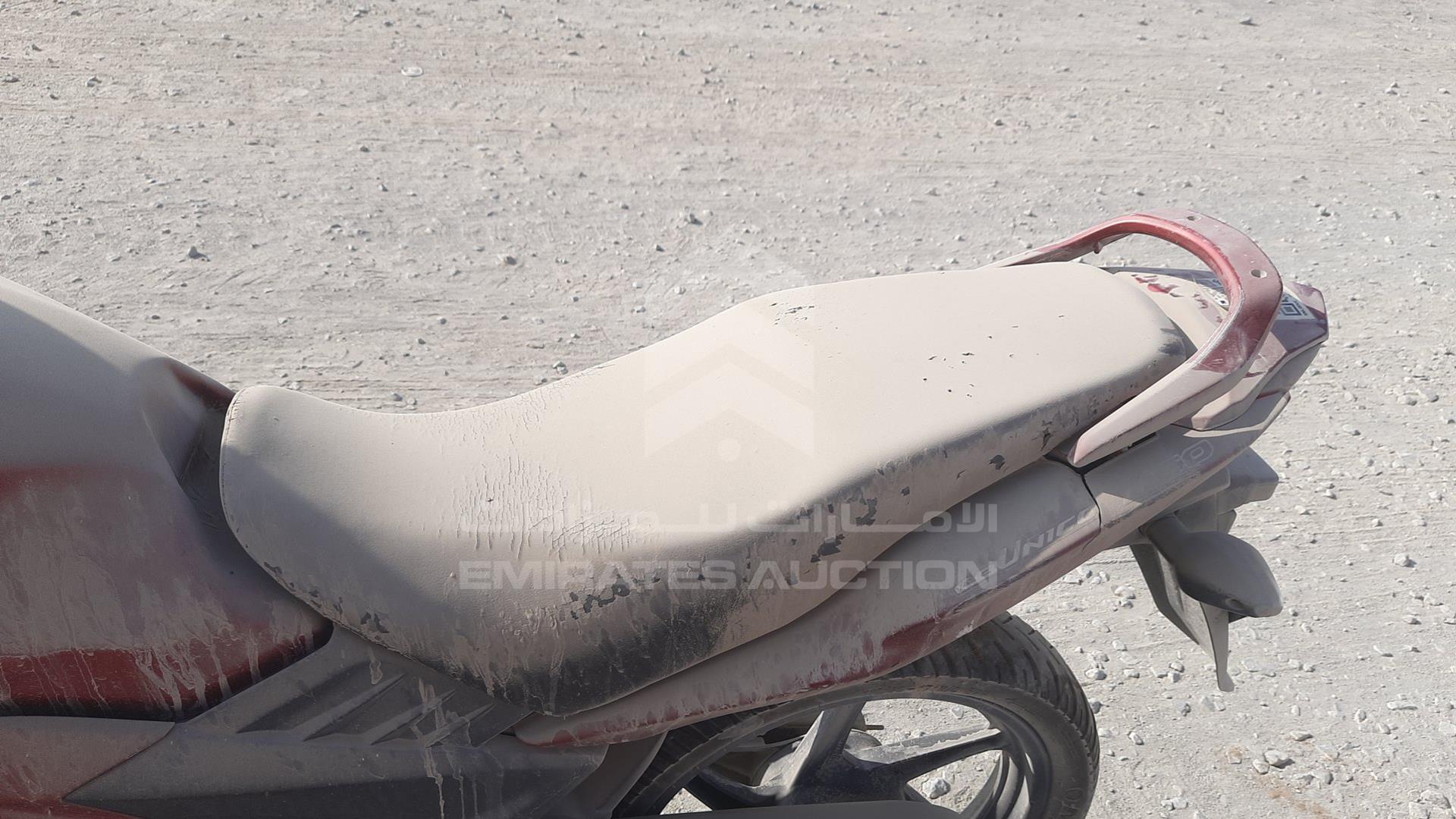 0 HONDA UNICORN VIN: ME4KC20B9J8003211