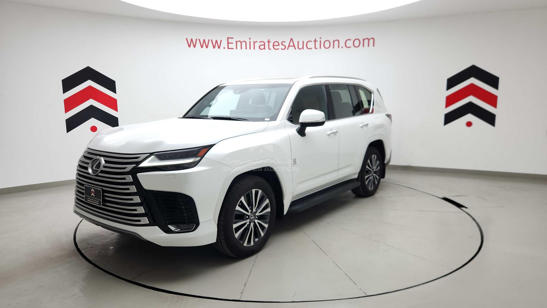 2022 LEXUS LX 600 VIN: JTJPB7CX1N4008941