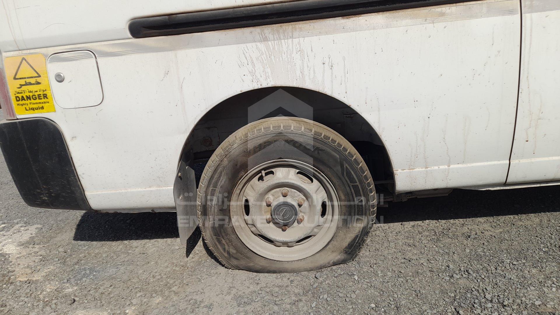 2004 NISSAN URVAN VIN: JN6FE54S64X415452