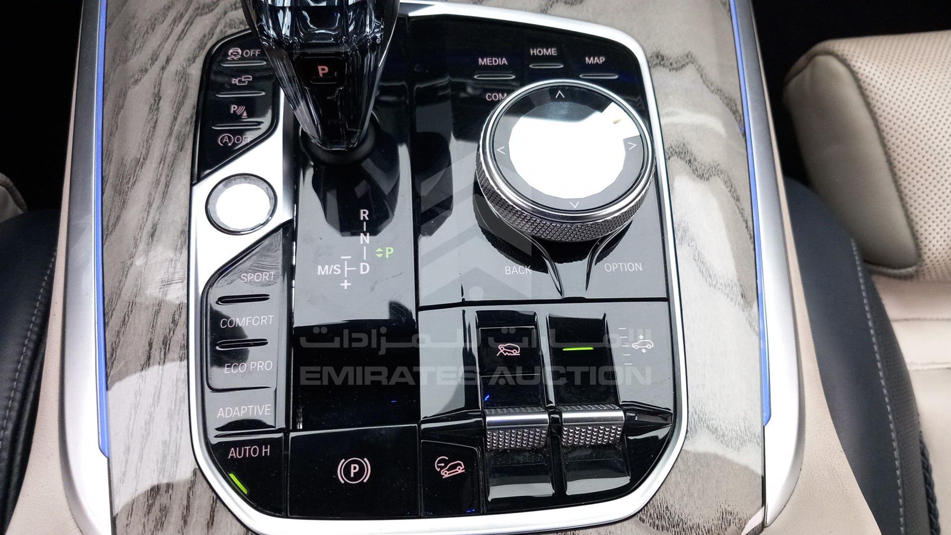 2019 BMW X 7 VIN: WBACX4A02KLB37490