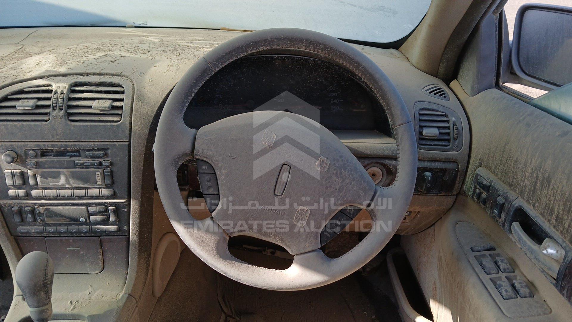 2000 LINCOLN MKZ VIN: 1LNHM86S5YY777894