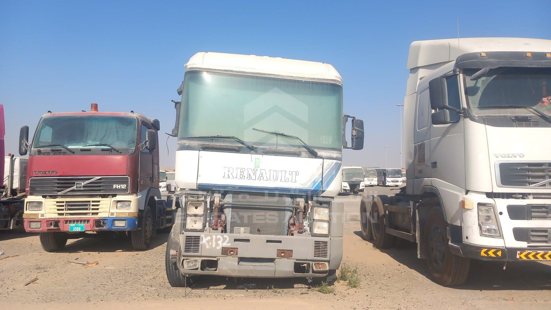 0 RENAULT TRUCK VIN: 8041132D501021103