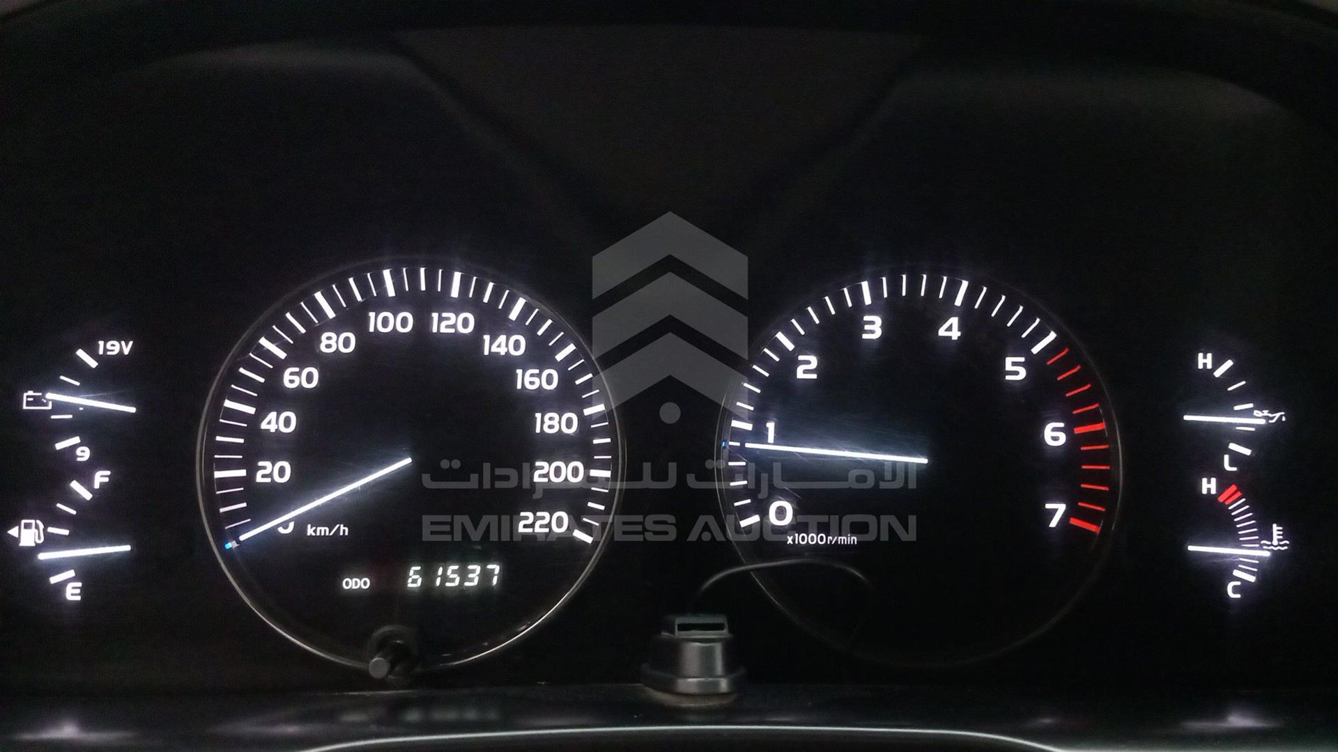 2006 TOYOTA LAND CRUISER VIN: JTEHT05J762085164