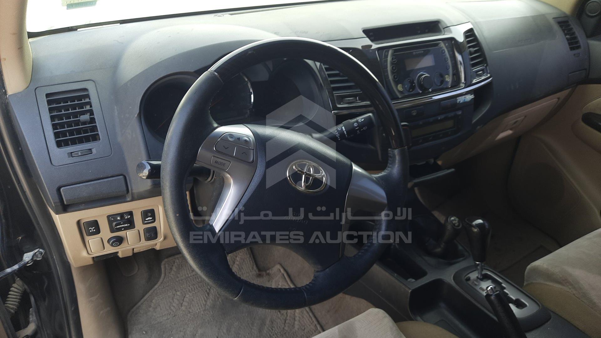 2014 TOYOTA FORTUNER VIN: MHFYU59GXE7032347