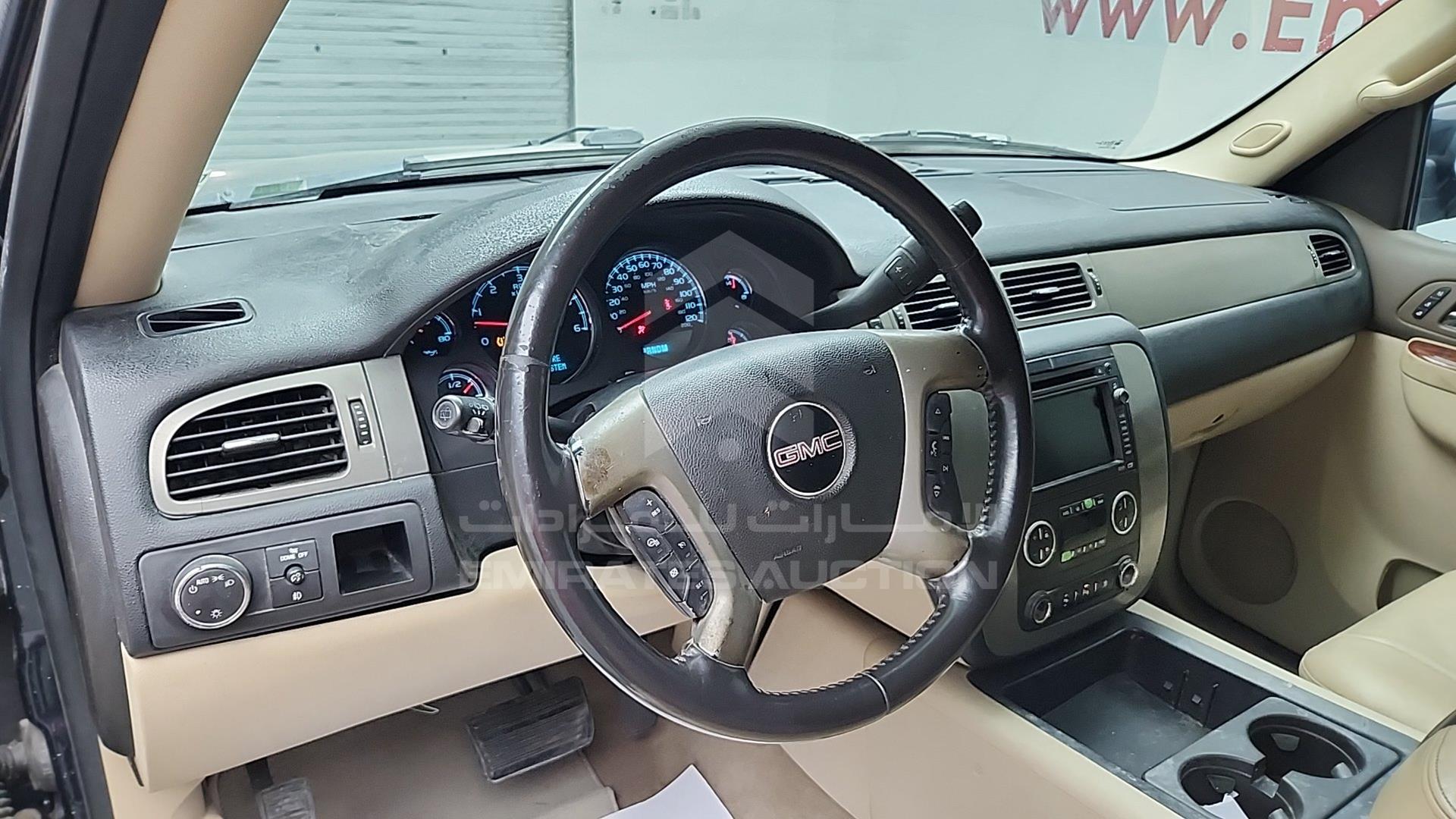 2012 GMC YUKON VIN: 1GKS1CE03CR125532