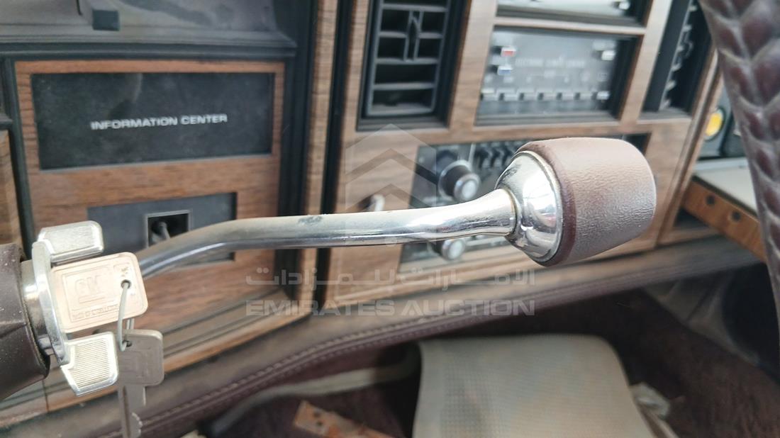Cadillac - Scrap without document — Gear View — Photo 17