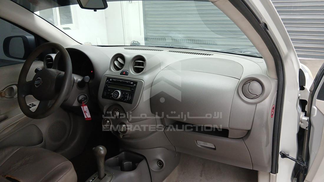 نيسان صني 2013 — زاوية واجهة الراكب الأمامي الأيمن — صورة 29