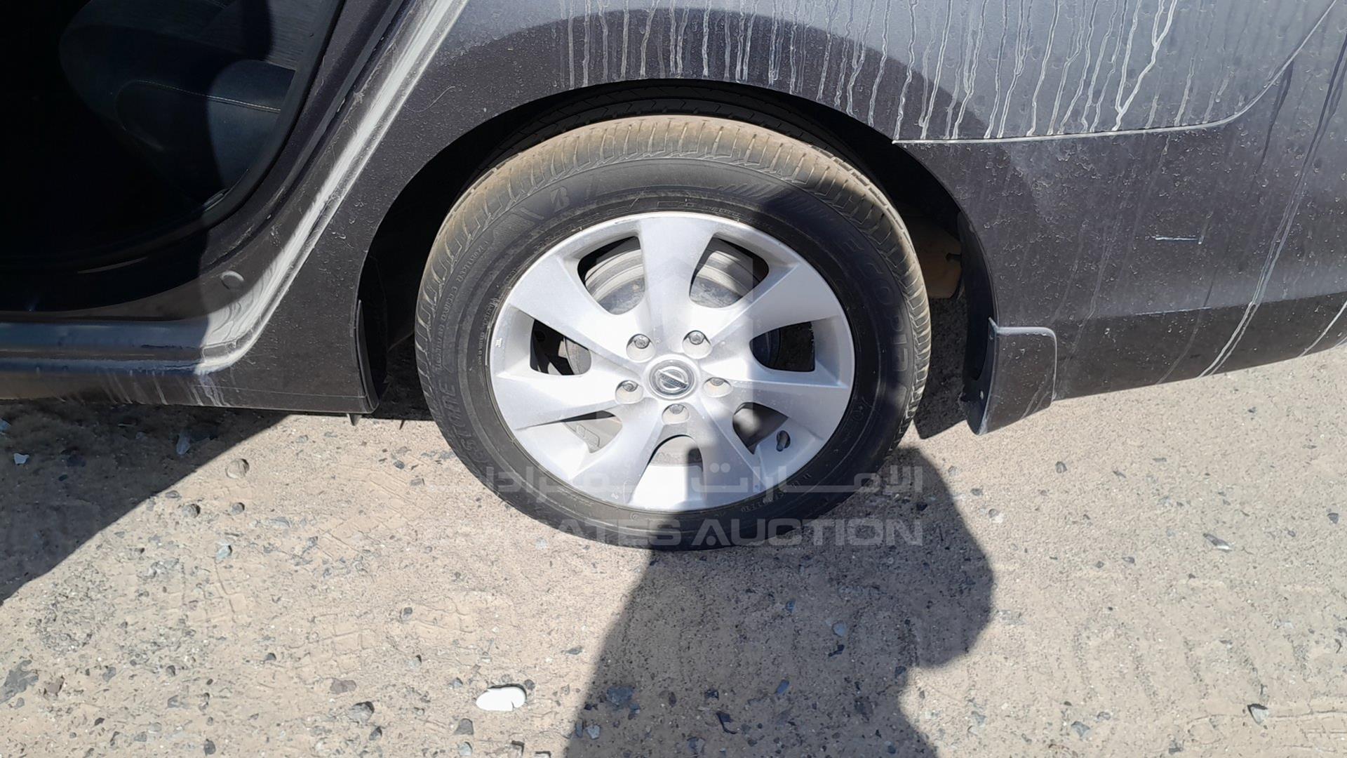 2014 NISSAN SENTRA VIN: 3N1AB7AP5EY211410
