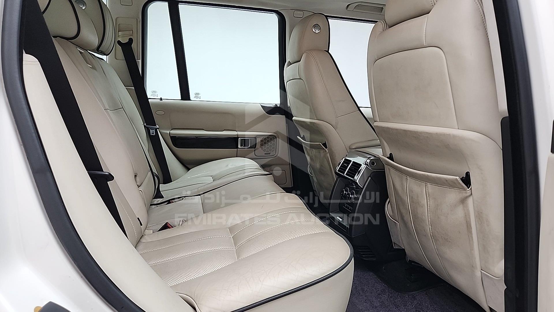 2010 RANGE ROVER VOGUE VIN: SALLMAME4AA317299