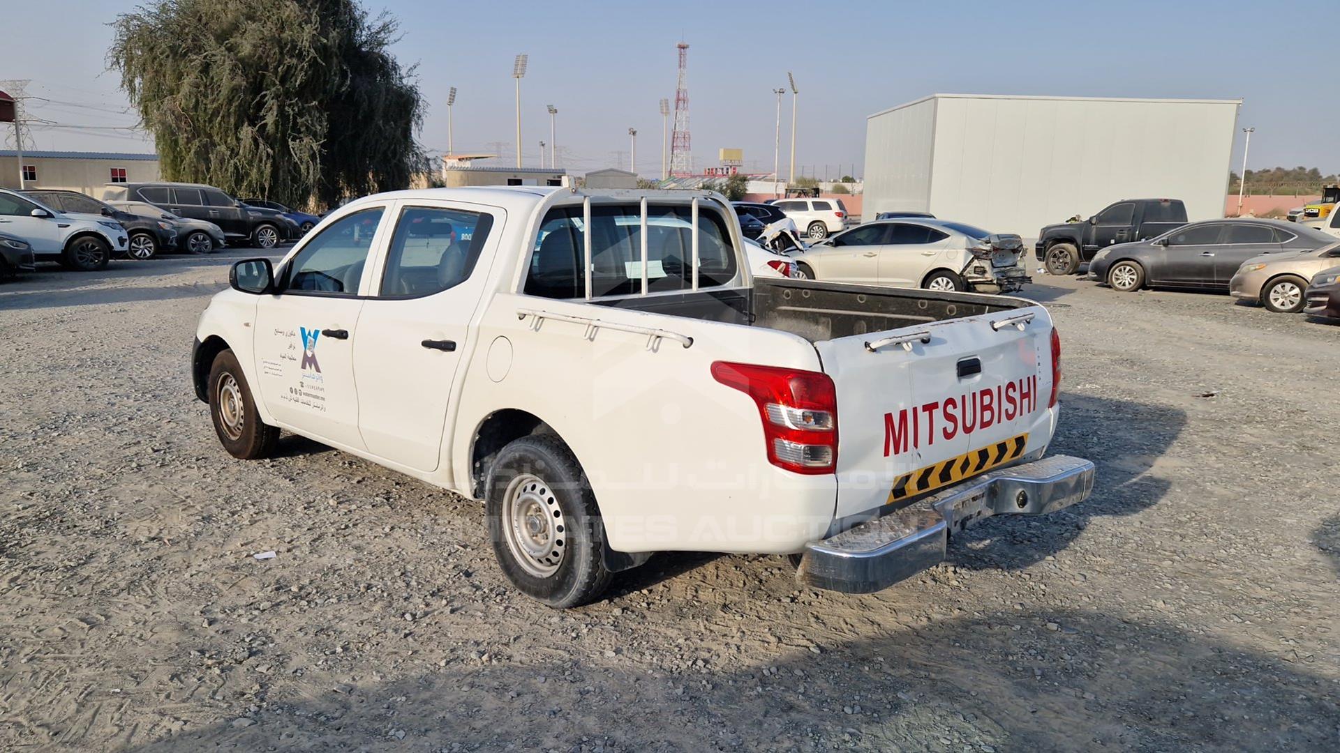 2016 MITSUBISHI L 200 VIN: MMBJNKJ40GH039774