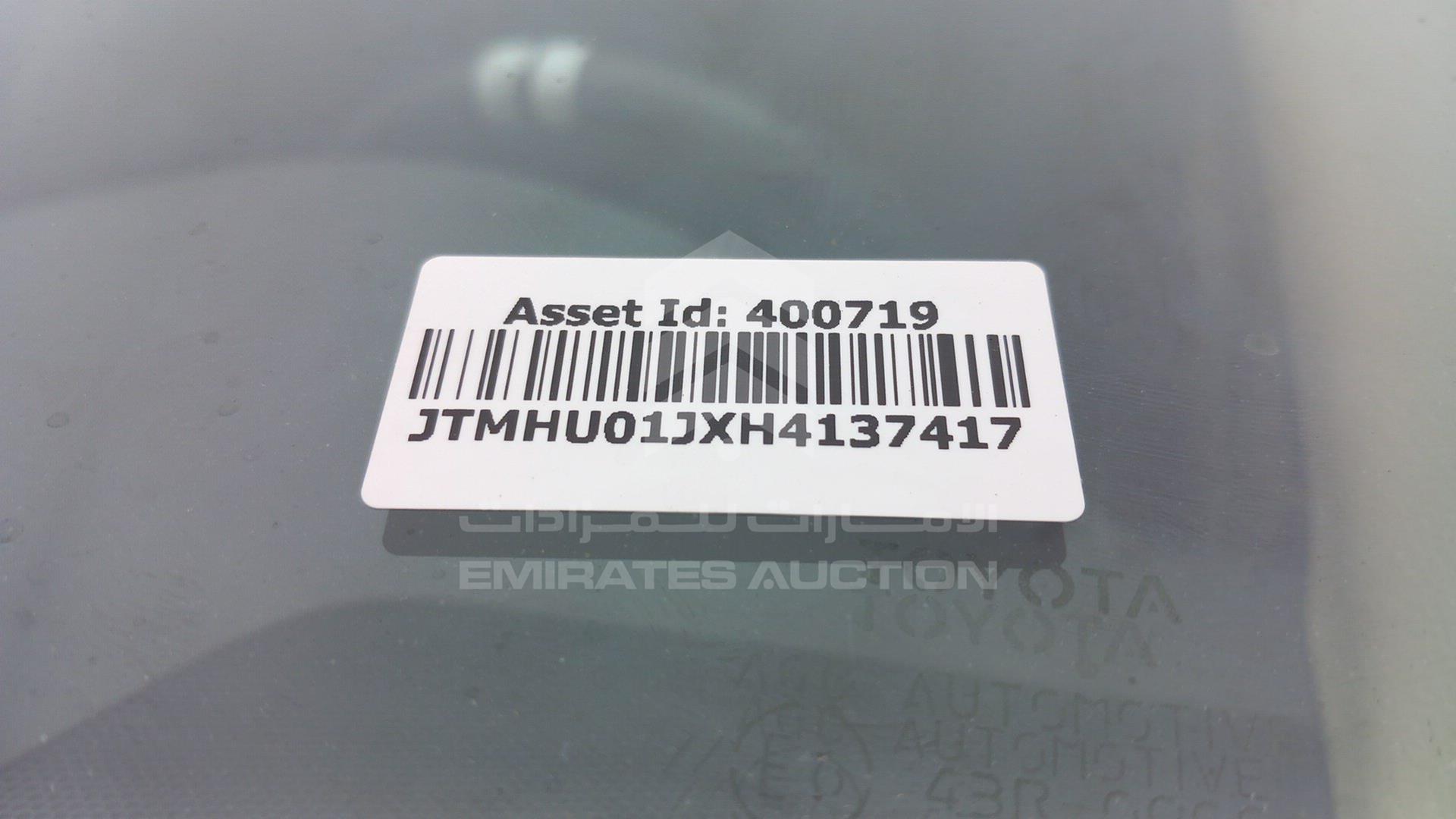 2017 TOYOTA LAND CRUISER VIN: JTMHU01JXH4137417