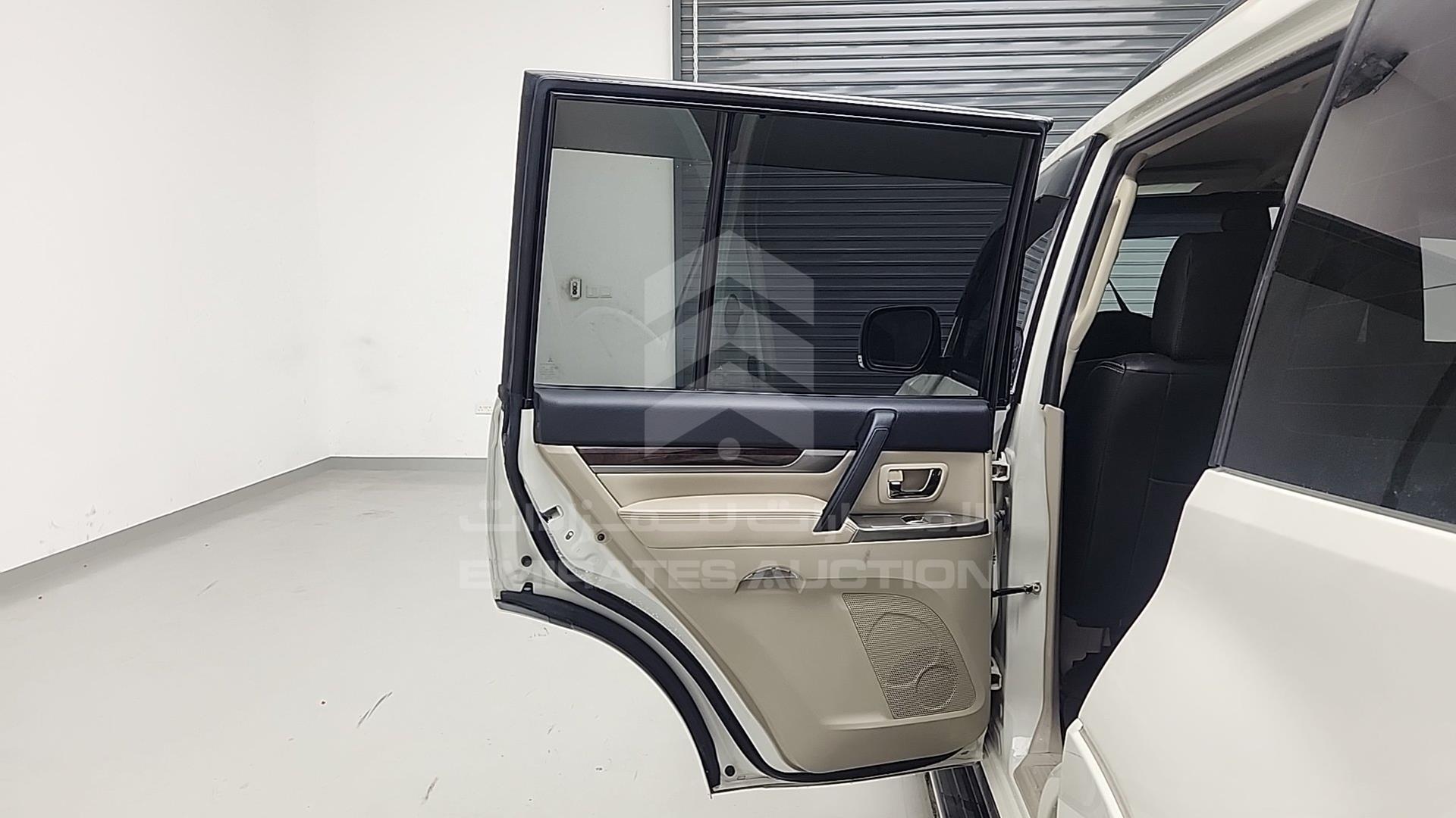2019 MITSUBISHI PAJERO VIN: JE4MR62M7KJ705620