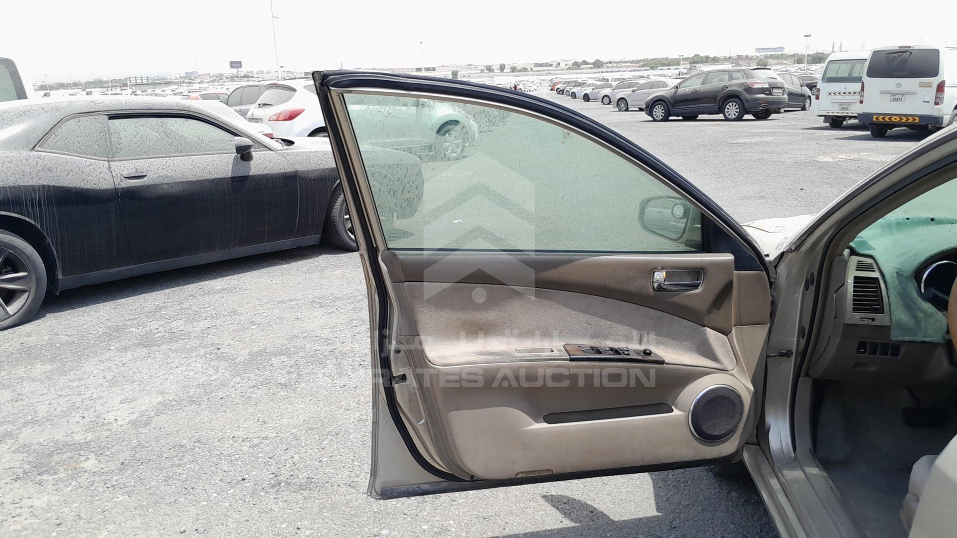 2005 NISSAN ALTIMA VIN: 1N4AL11DX5C317881