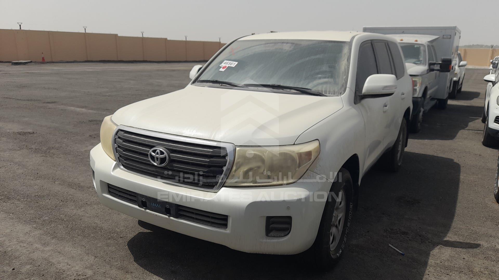 2013 TOYOTA LAND CRUISER VIN: JTMDU09J6D5072251