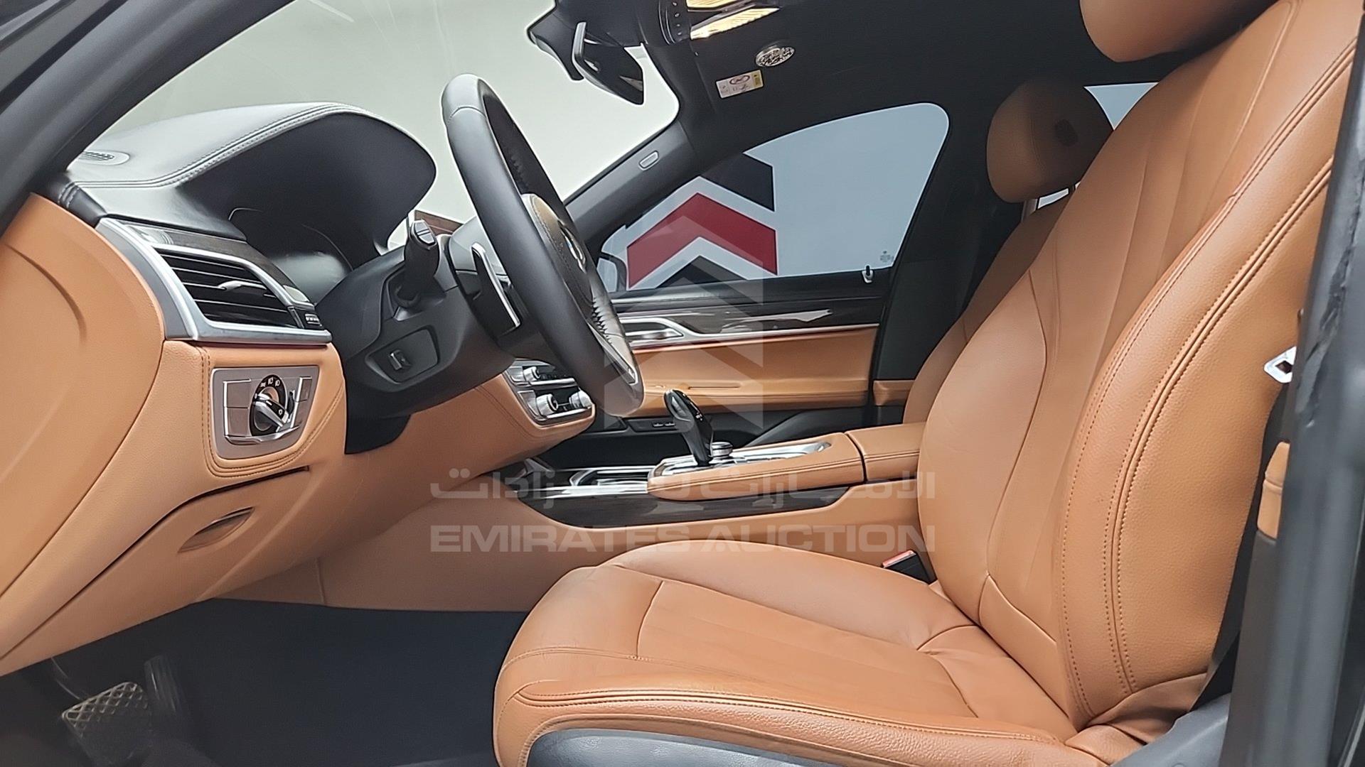 2020 BMW 730 VIN: WBA7T0A01LGJ07815