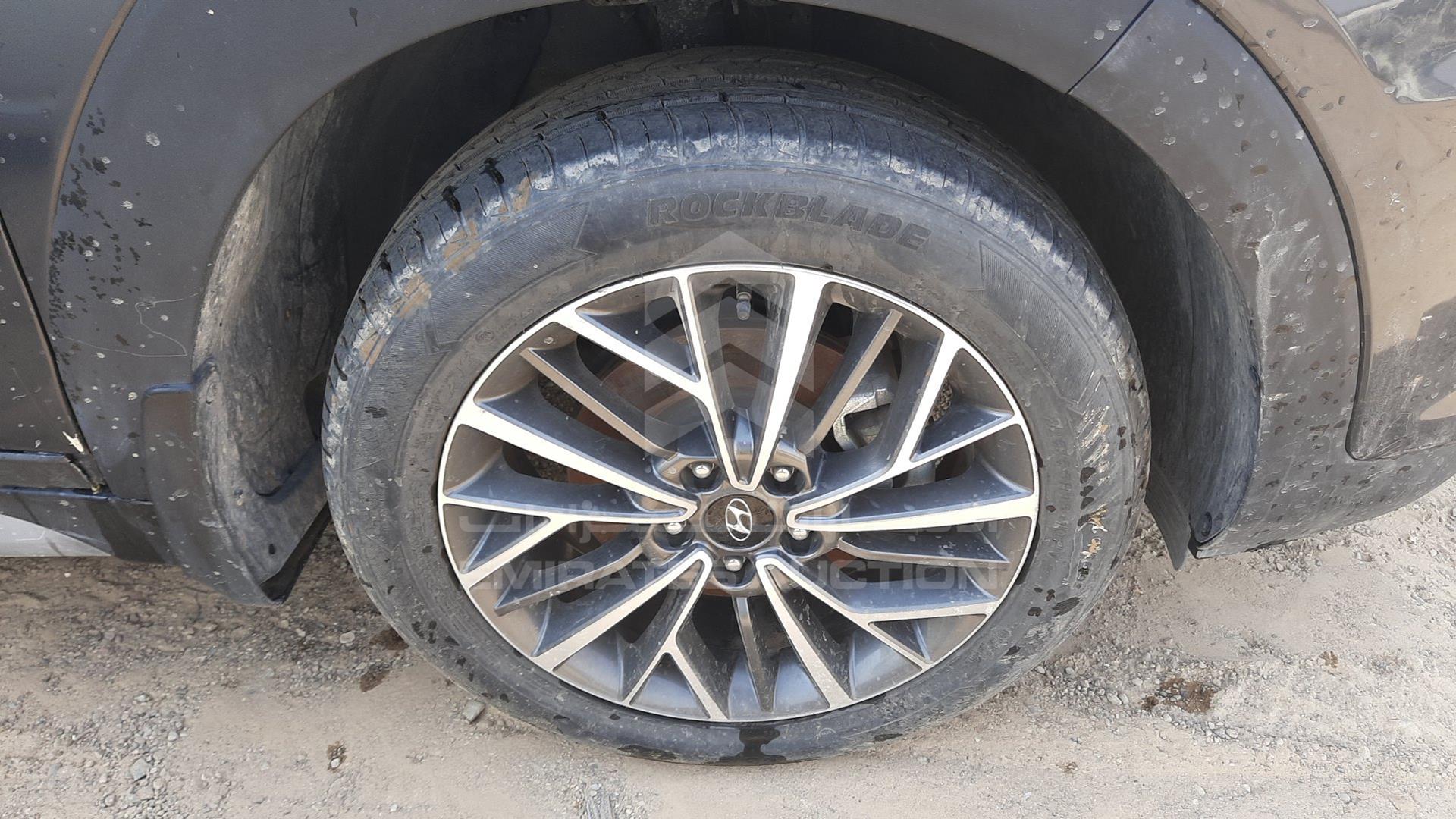 2019 HYUNDAI TUCSON VIN: KM8J33AL1KU963048