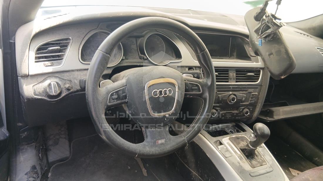 2011 Audi - Scrap without document — Steering & Mounted Controls — Photo 12