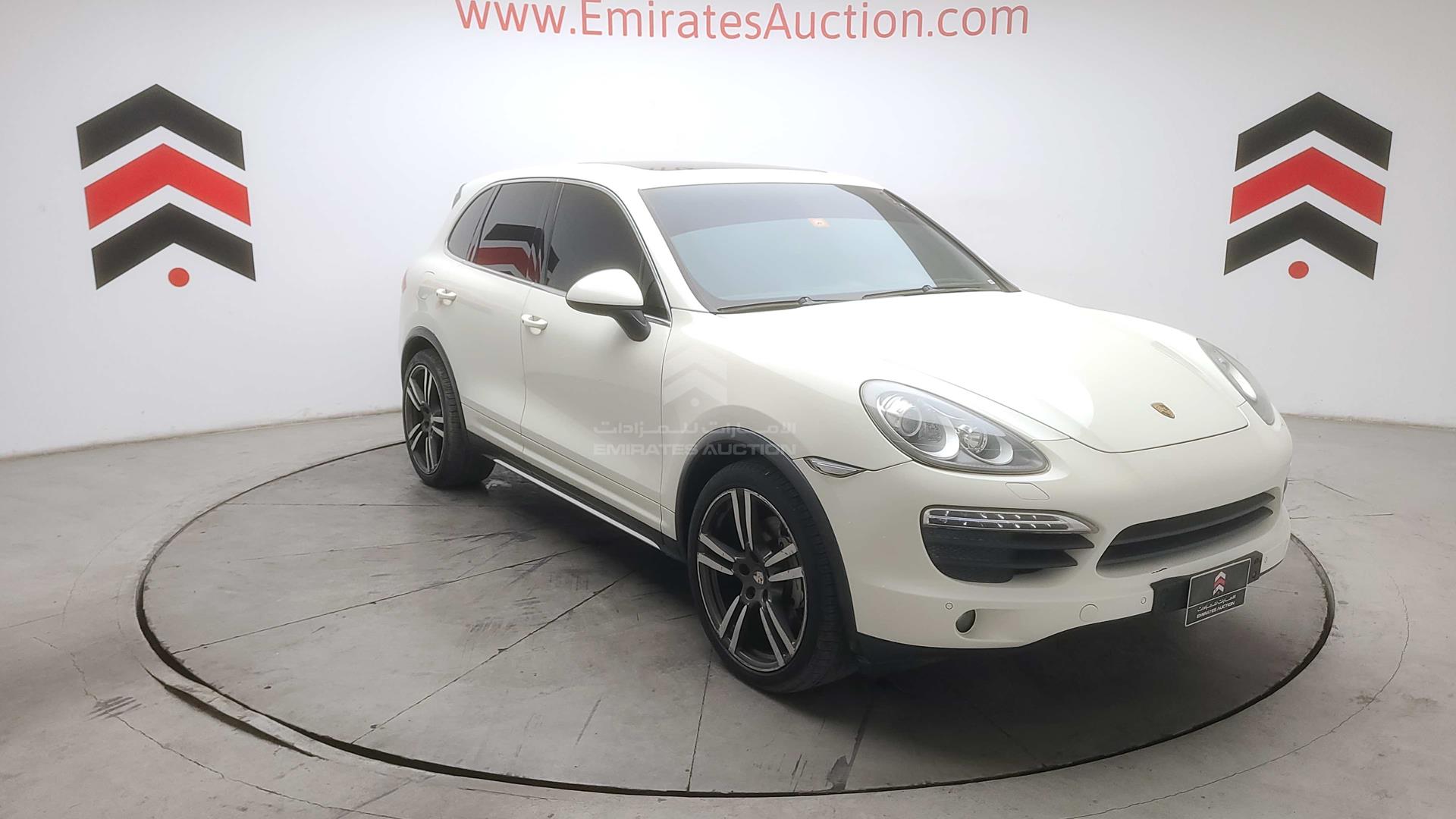 2011 PORSCHE CAYENNE VIN: WP1ZZZ92ZBLA50727