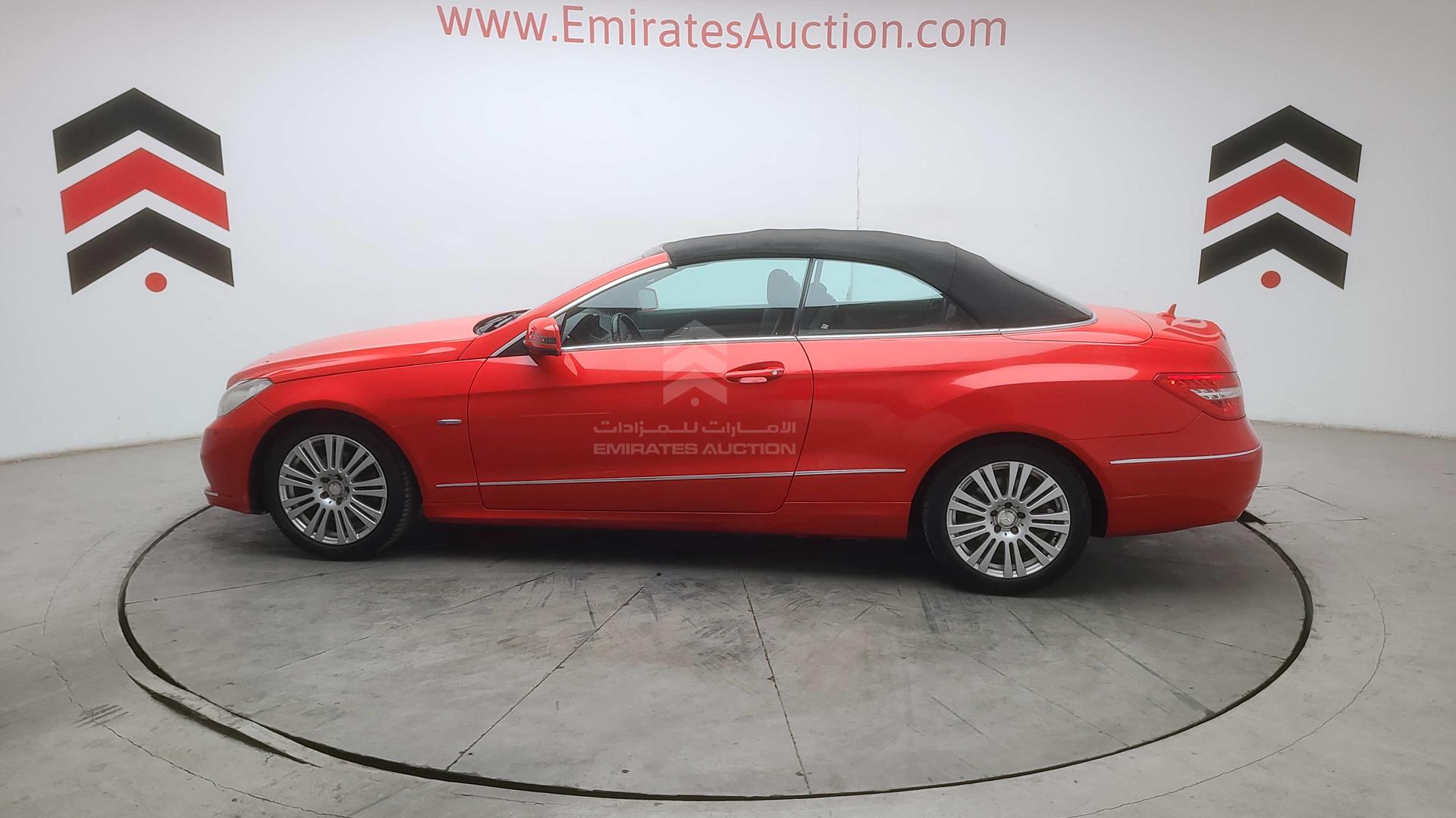 2011 MERCEDES E200 VIN: WDD2074481F114665