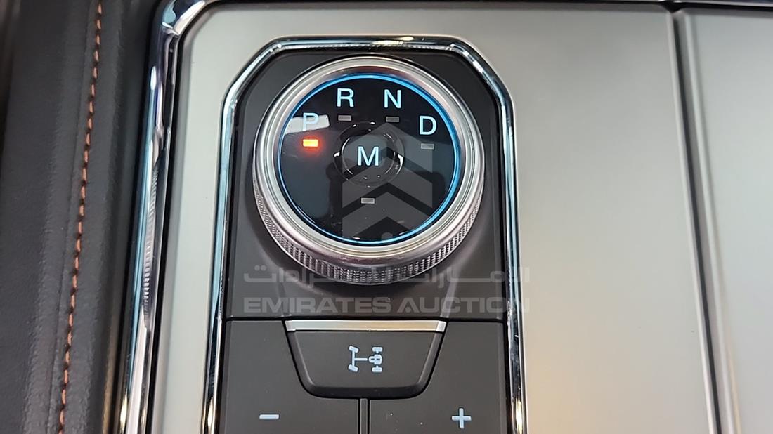 2024 Ford Expedition — Gear View — Photo 22