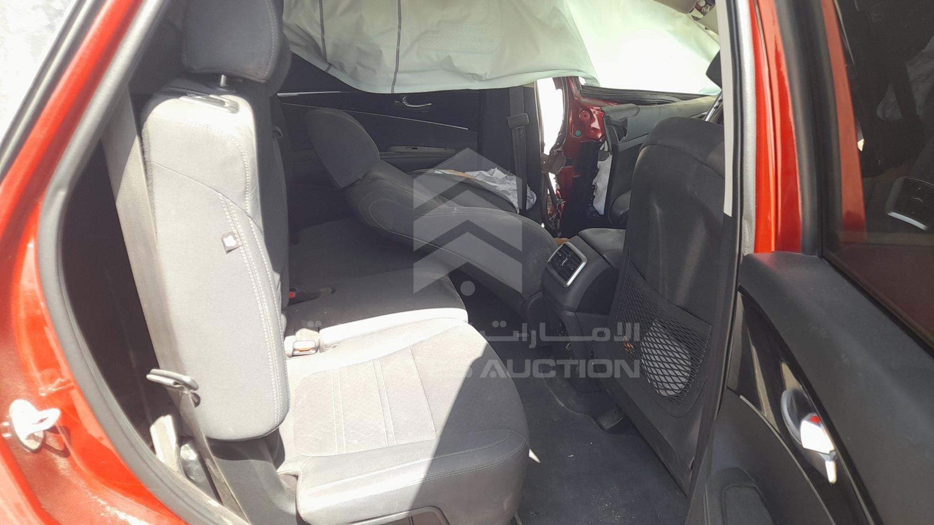 2019 KIA SORENTO VIN: 5XYPGDA54KG587151