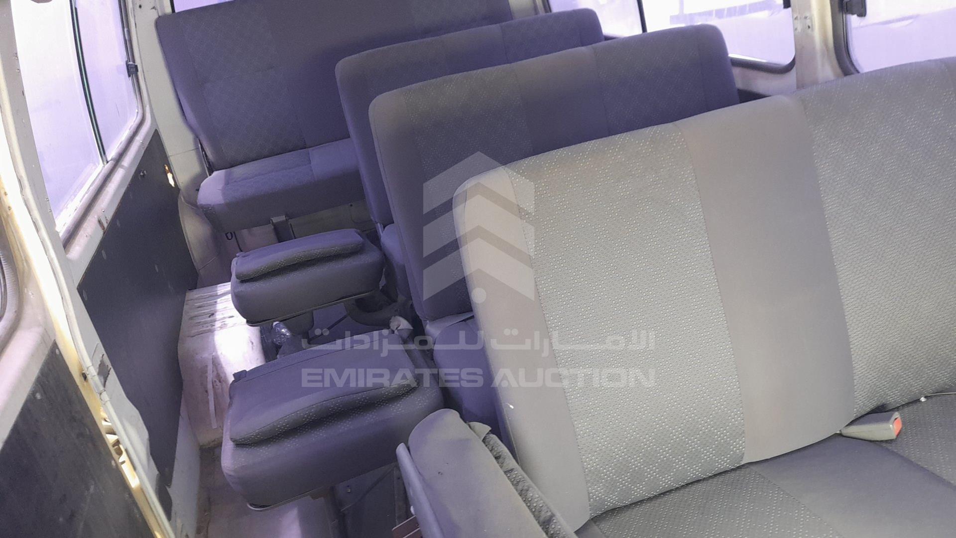 2010 NISSAN VAN VIN: JN6AE54S1AX022173