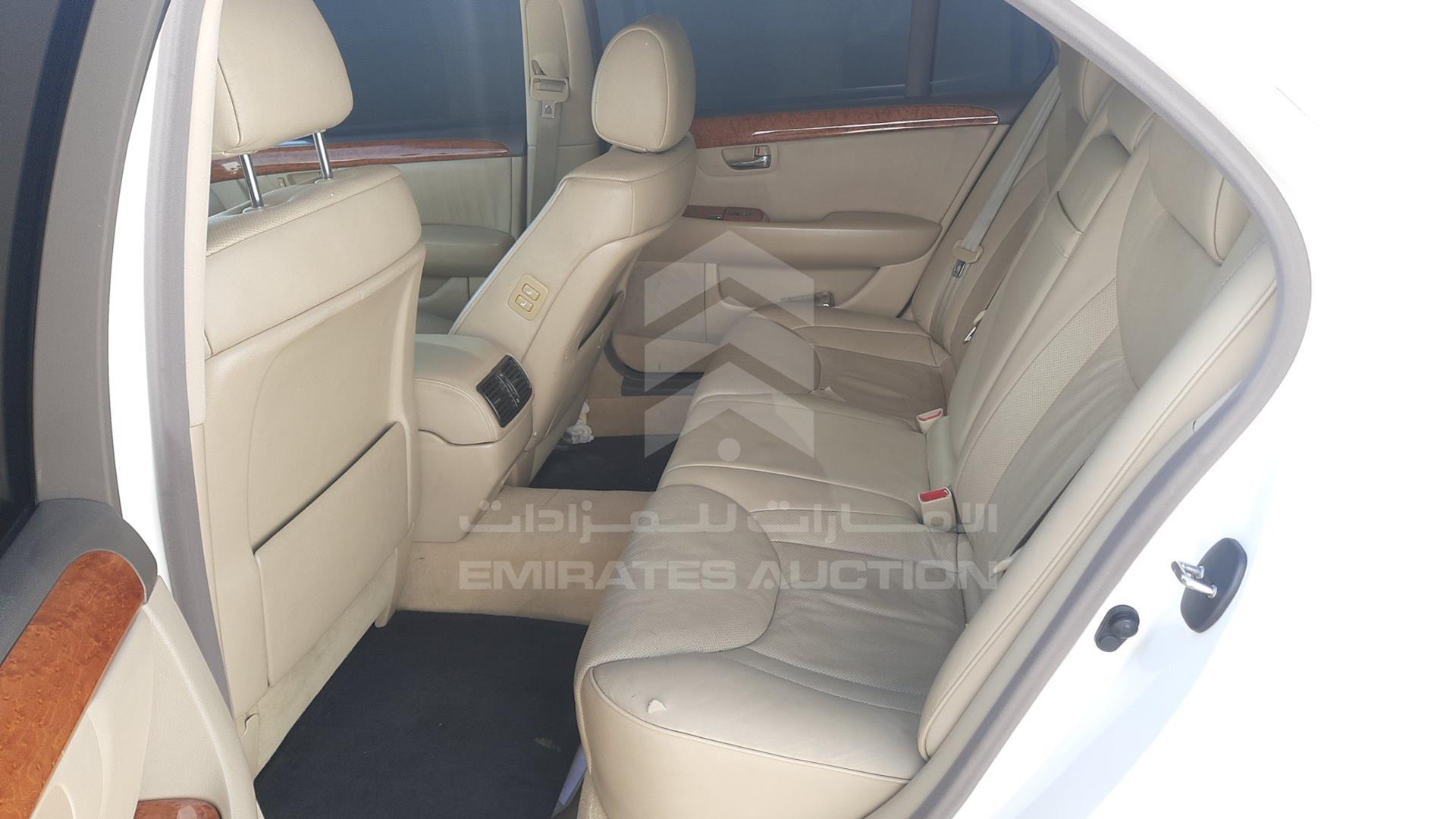 2005 LEXUS LS 430 VIN: JTHBN36F755014185