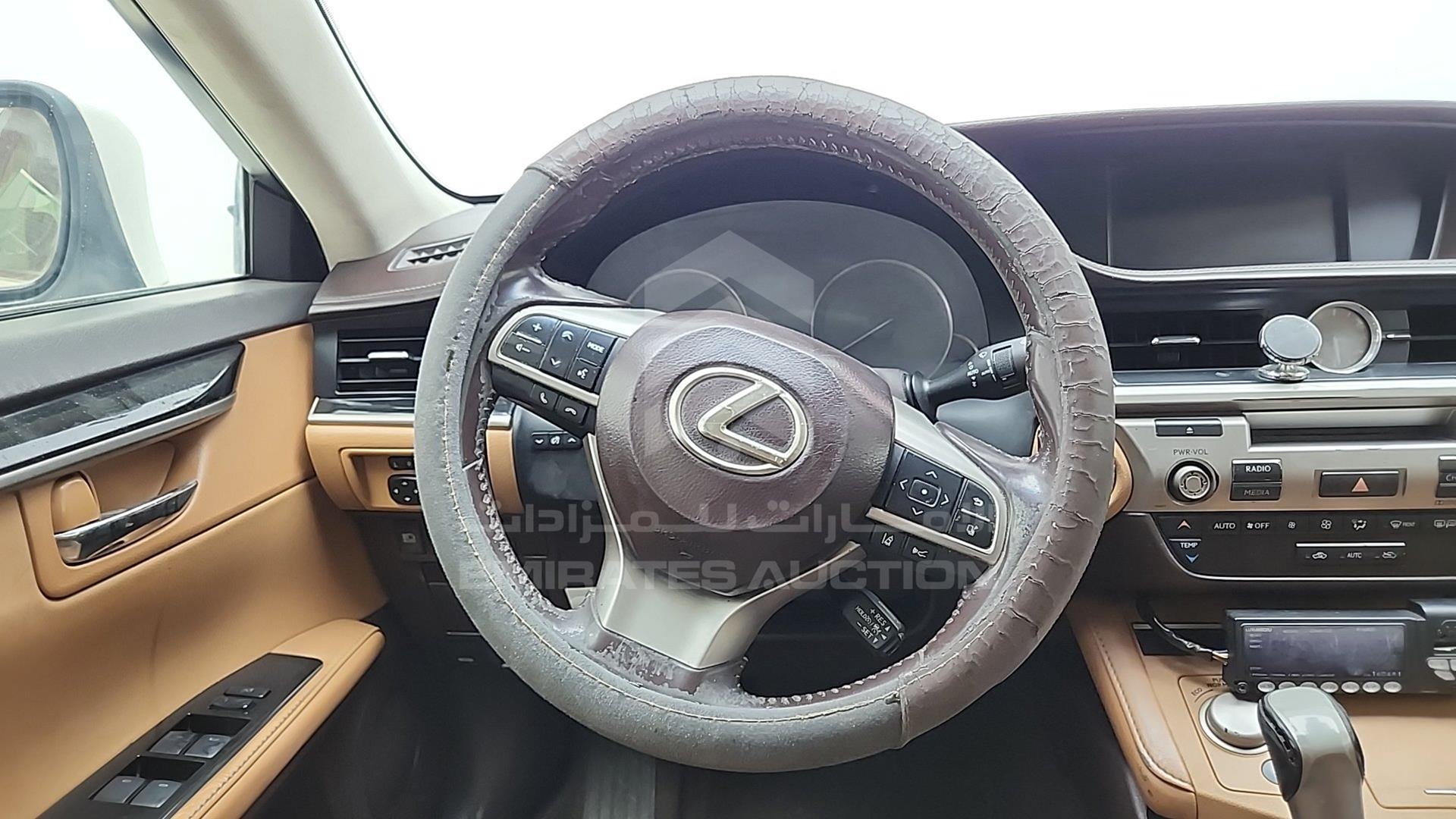 2017 LEXUS ES 350 VIN: JTHBK1GG2H2248650