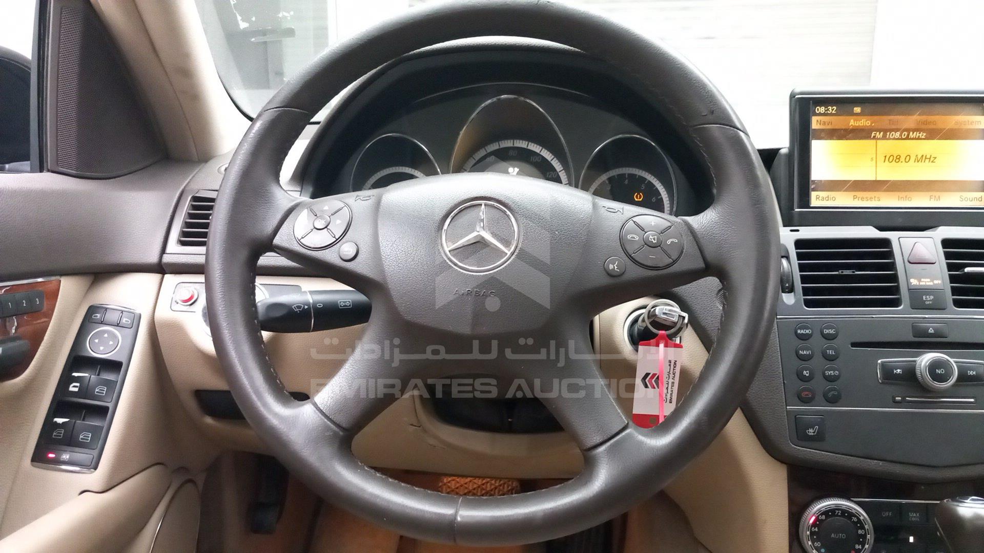 2010 MERCEDES C 300 VIN: WDDGF8BB8AF450400