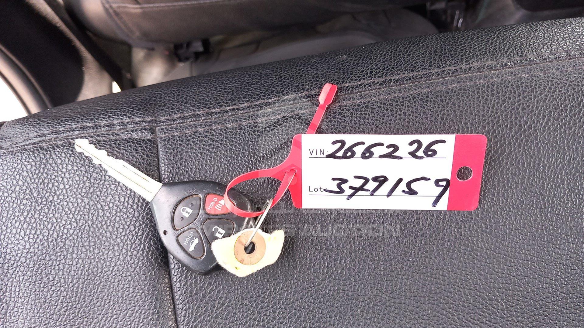 2016 TOYOTA CAMRY VIN: 4T1BF1FKXGU266226