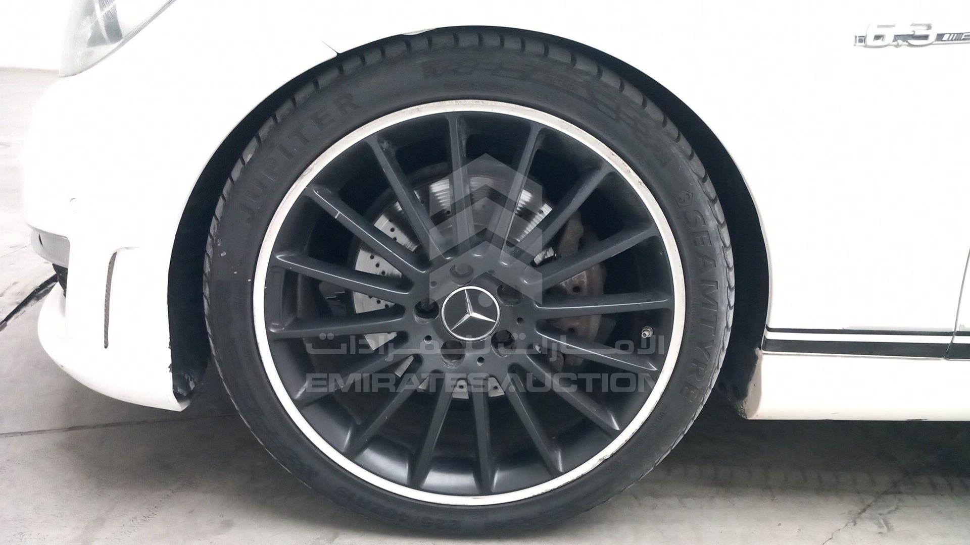 2014 MERCEDES C 300 VIN: WDDGF8AB7EG199760