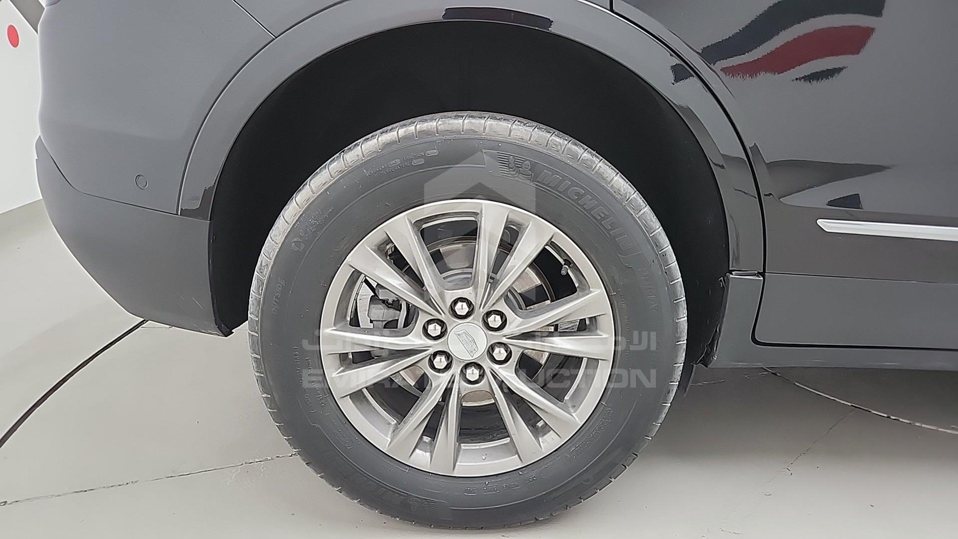 2021 CADILLAC XT 5 VIN: 1GYKNCRS7MZ137237