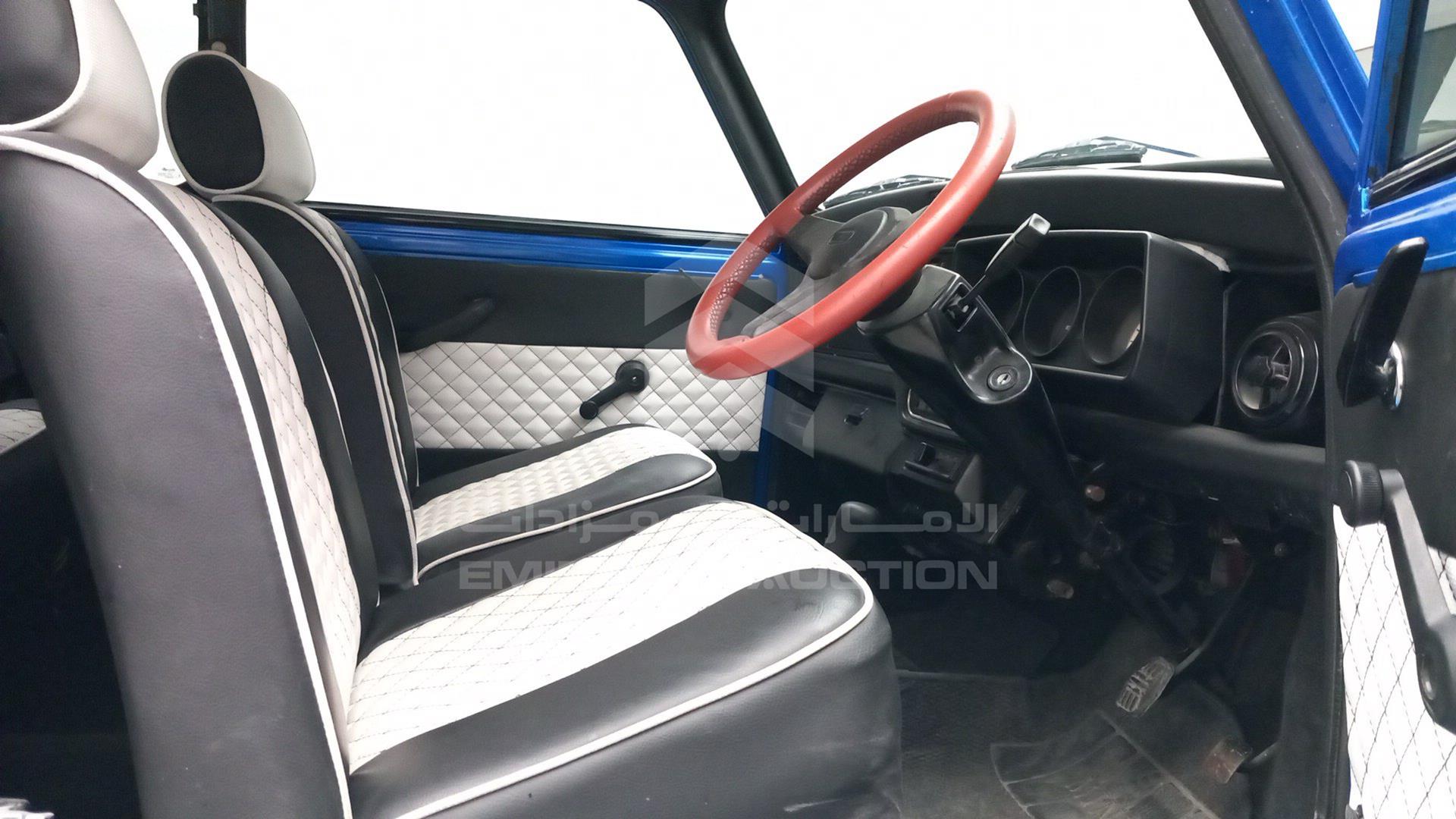 1984 MINI COOPER VIN: SAXXL2S1N20481717