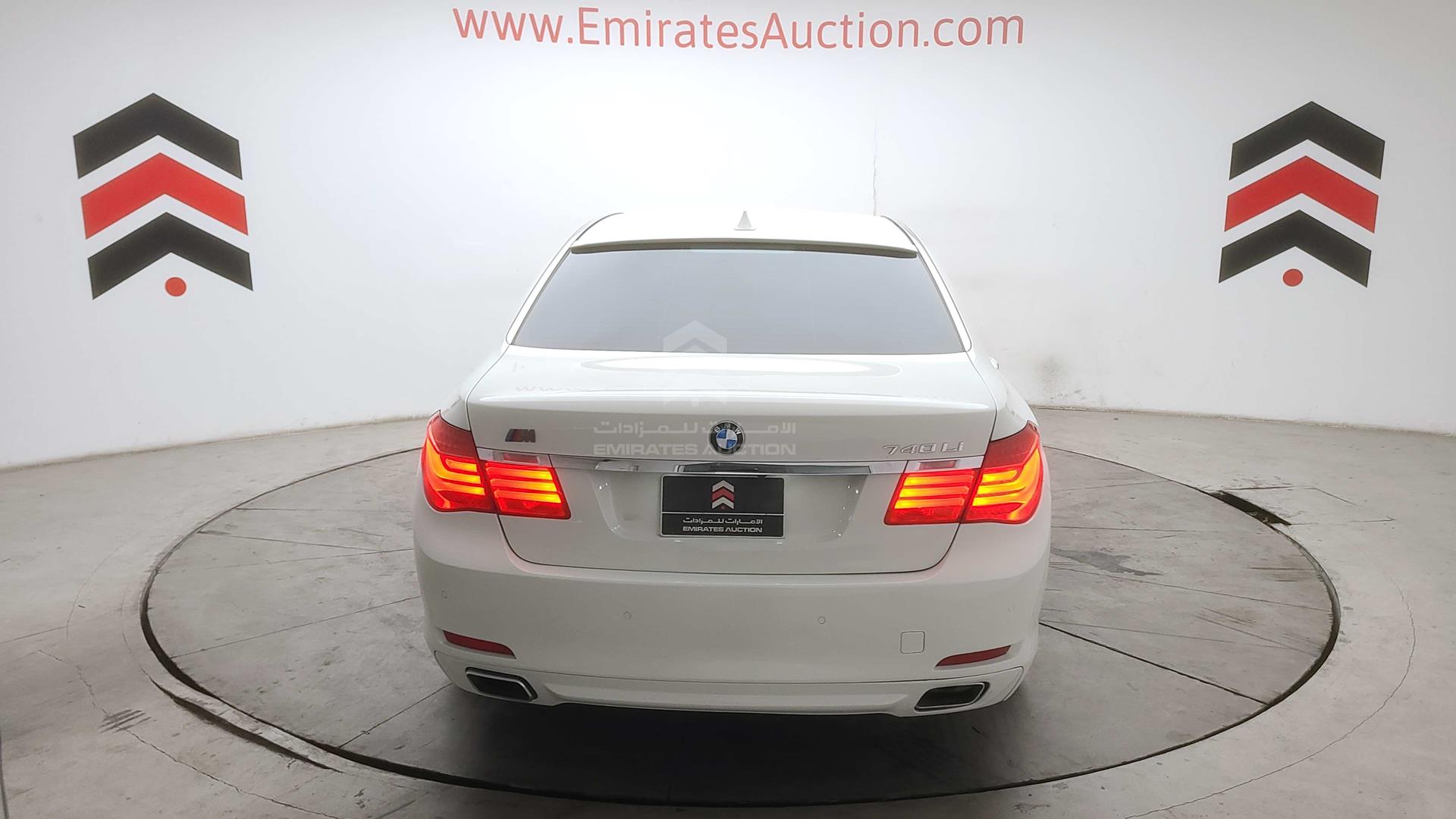 2009 BMW 740 IL VIN: WBAKB410X9CY46332