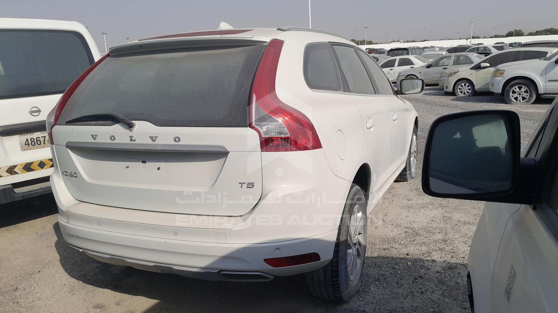 0 VOLVO XC 60 VIN: YV140CDZ6F2742194