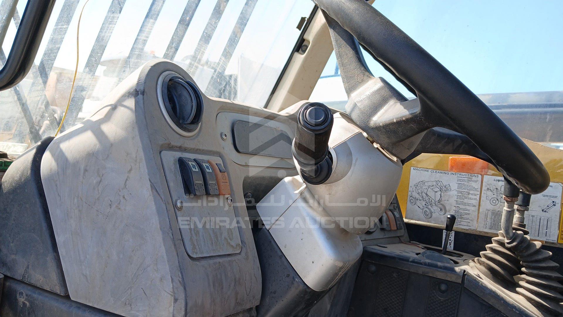 2015 JCB 530-110 VIN: HARP6995301100001