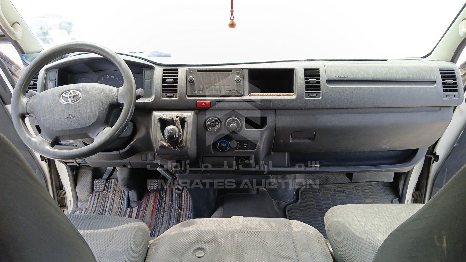 2016 TOYOTA HIACE VIN: JTGRX12P1G8046776