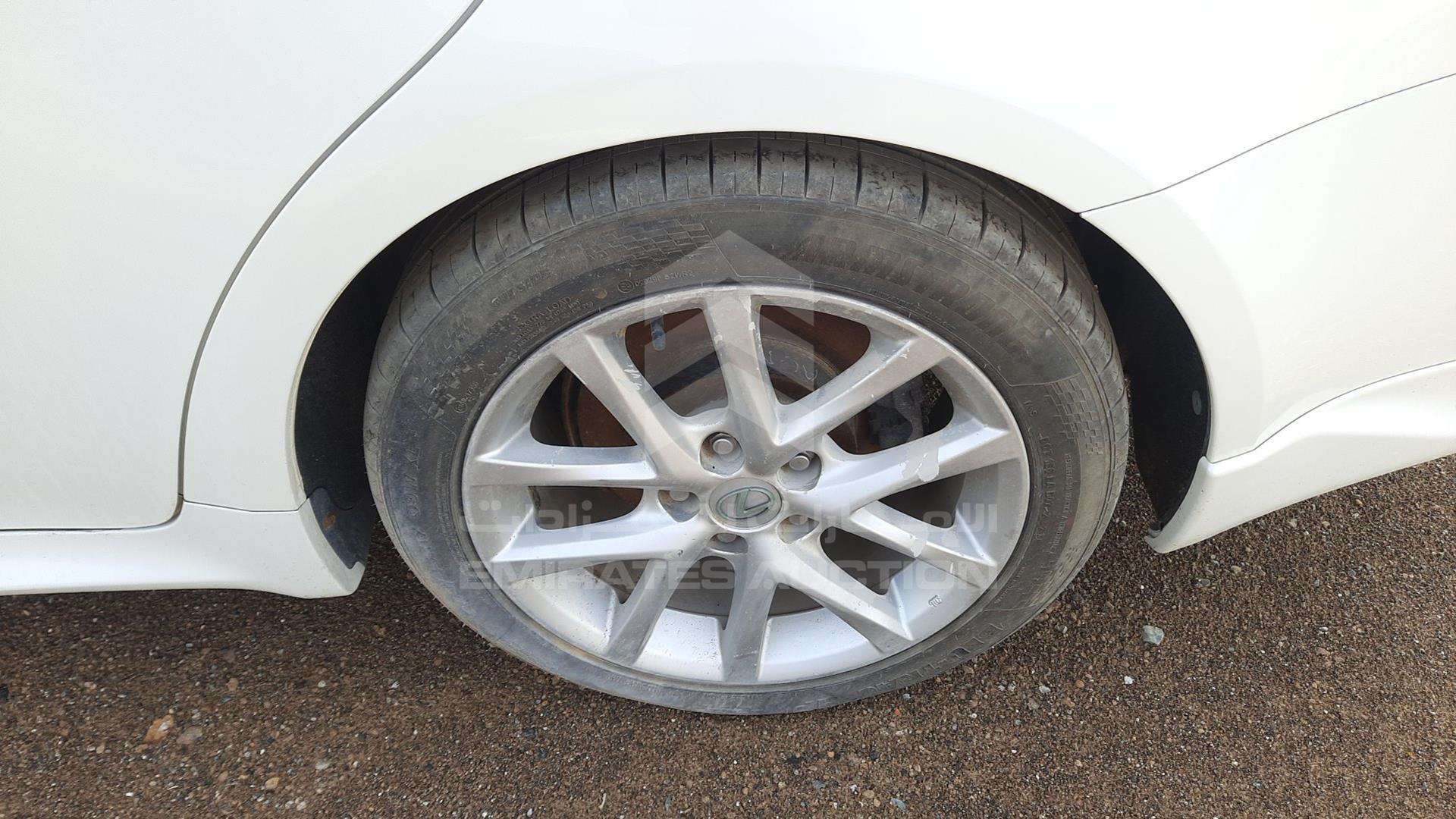2011 LEXUS IS 250 VIN: JTHBK2623B5137851