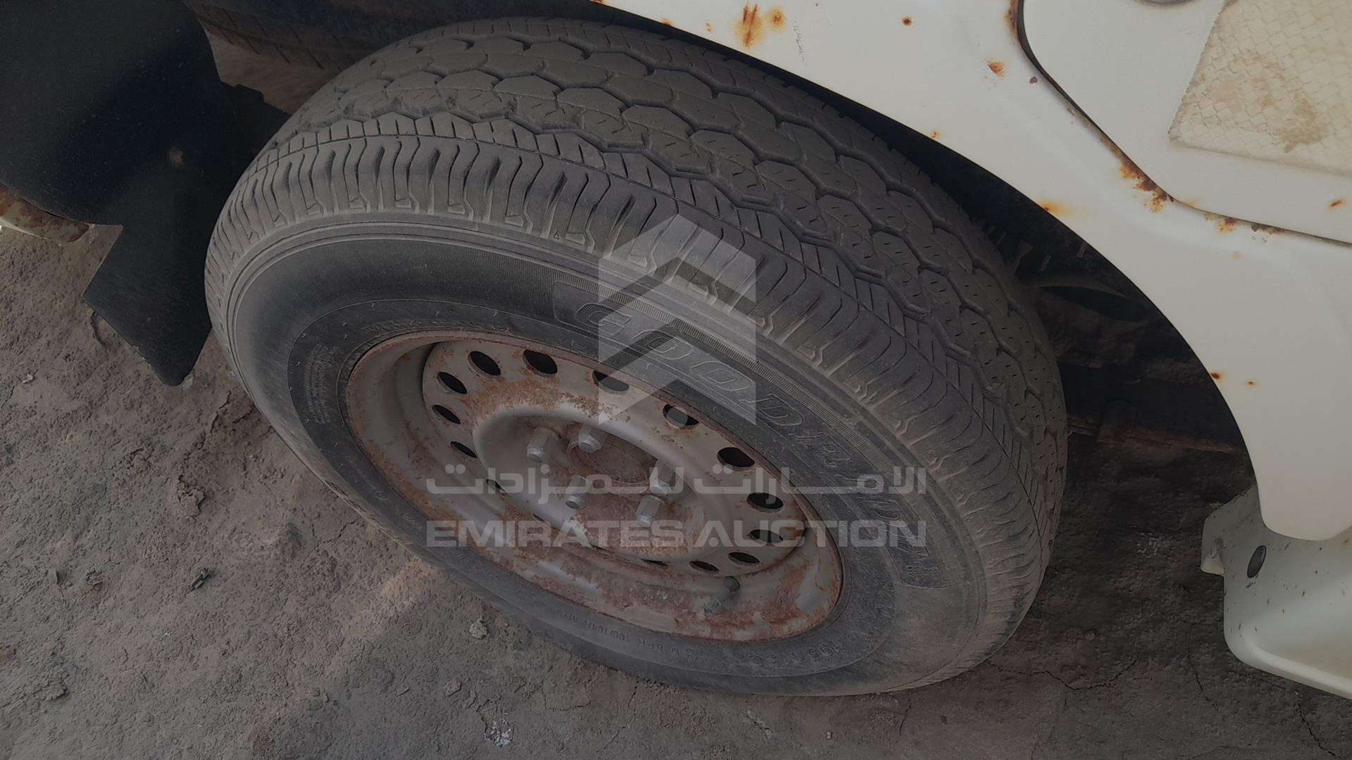 2013 FOTON TUNLAND VIN: LVAV2MWB8DC014725