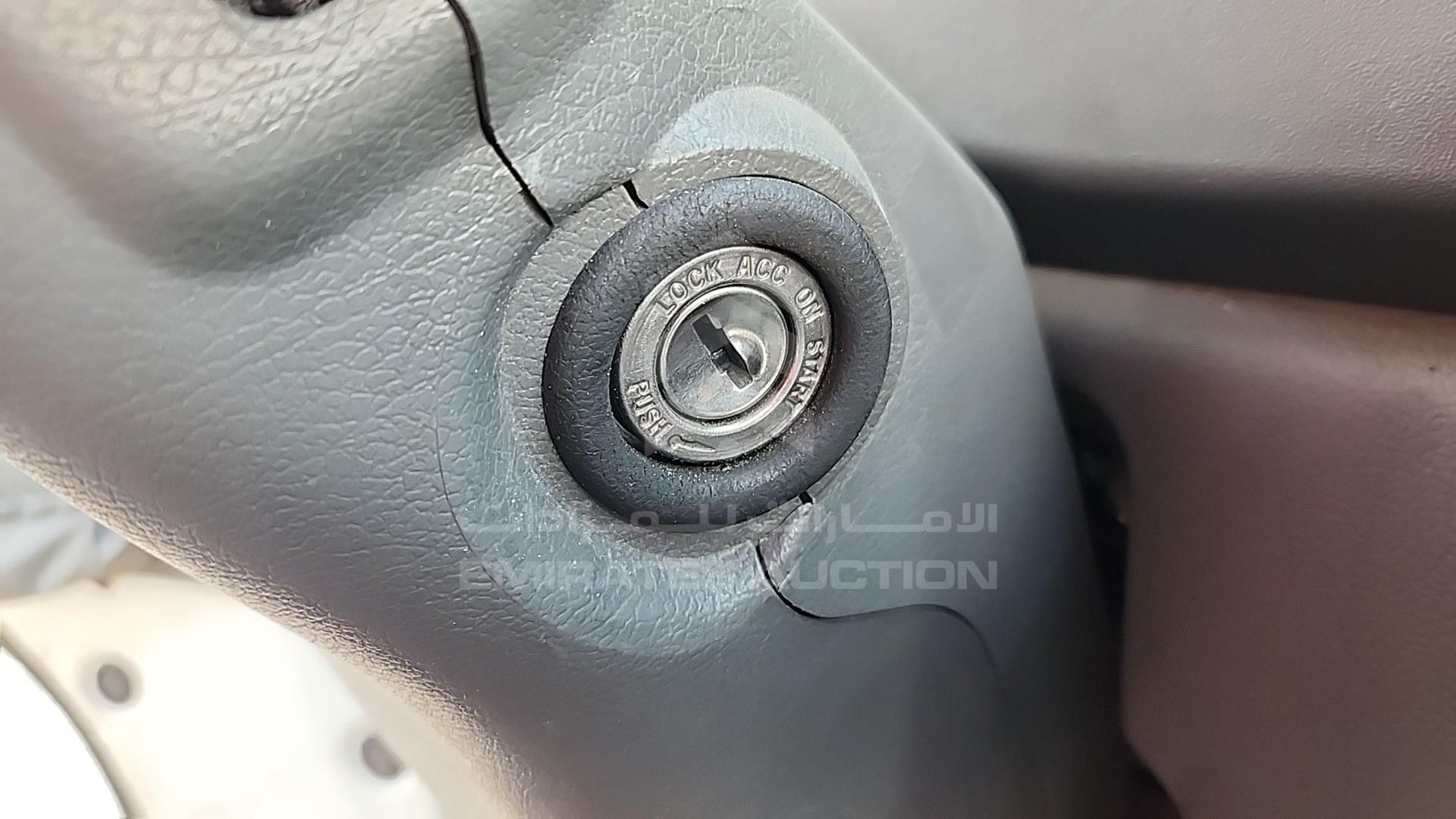 2014 MITSUBISHI L 300 VIN: JMYJNP13VEA700309