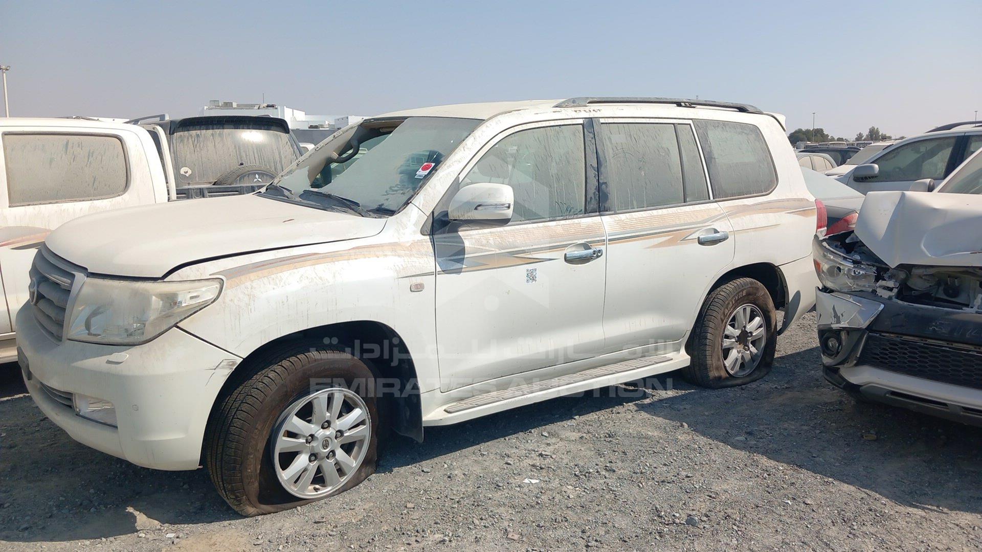 2009 TOYOTA LAND CRUISER VIN: JTMDU09J494018850