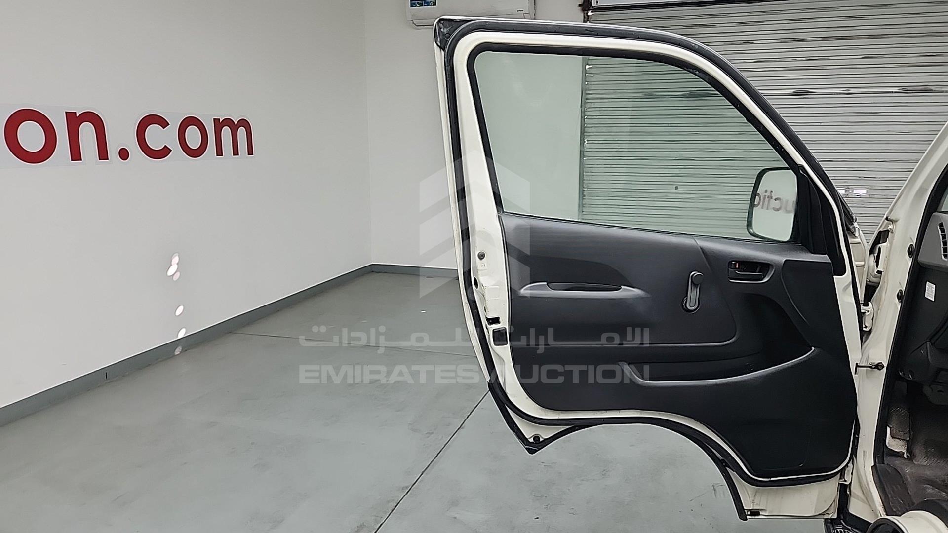 2011 TOYOTA HIACE VIN: JTFPX22P8B0022662